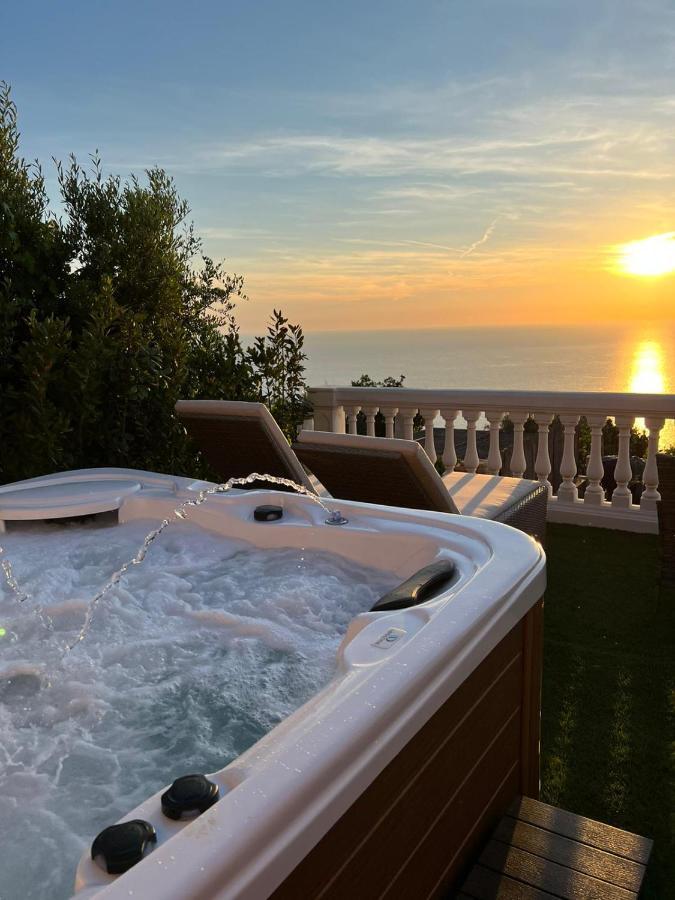 Vista Mare Bb Bed & Breakfast อนากาปรี ภายนอก รูปภาพ
