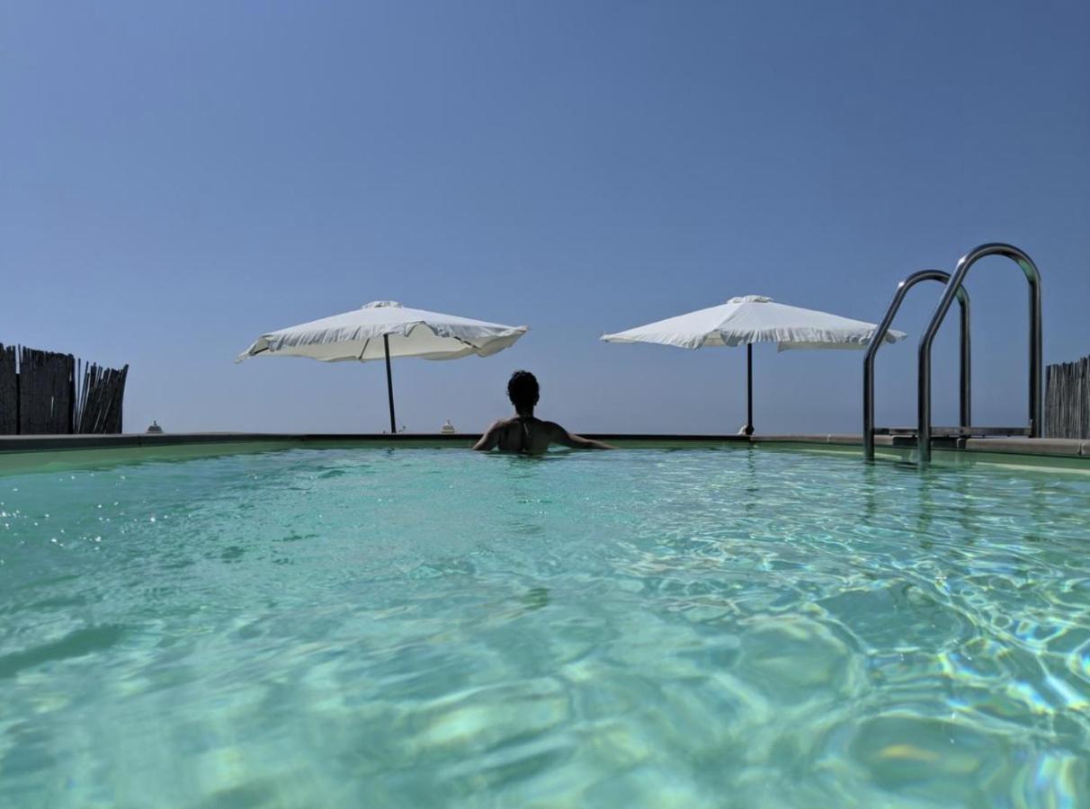 Vista Mare Bb Bed & Breakfast อนากาปรี ภายนอก รูปภาพ