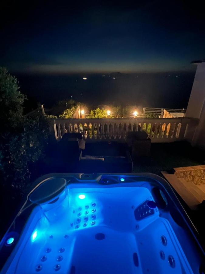 Vista Mare Bb Bed & Breakfast อนากาปรี ภายนอก รูปภาพ